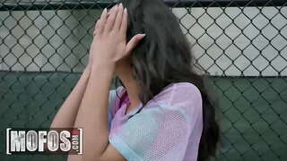 MOFOS - Publick Pickups - Vienne Mainty i Oliver Flynn - Manambara Vienne