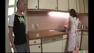 Hikaru Wakabayashi ການນໍາໃຊ້ຂອງນາງມັກເລ່ນທີ່ຈະຫລິ້ນກັບຕົ້ນສະບັບ